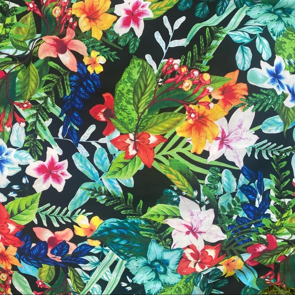 Show Me Your MuMu tropical floral print halter top - Picture 6 of 16